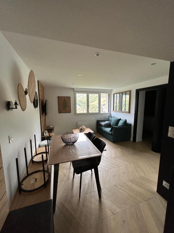 Appartement Neuf Tout Confort 55 M2 - 2 Chambres Pour 4/6 Personnes Le Chambon Exterior foto